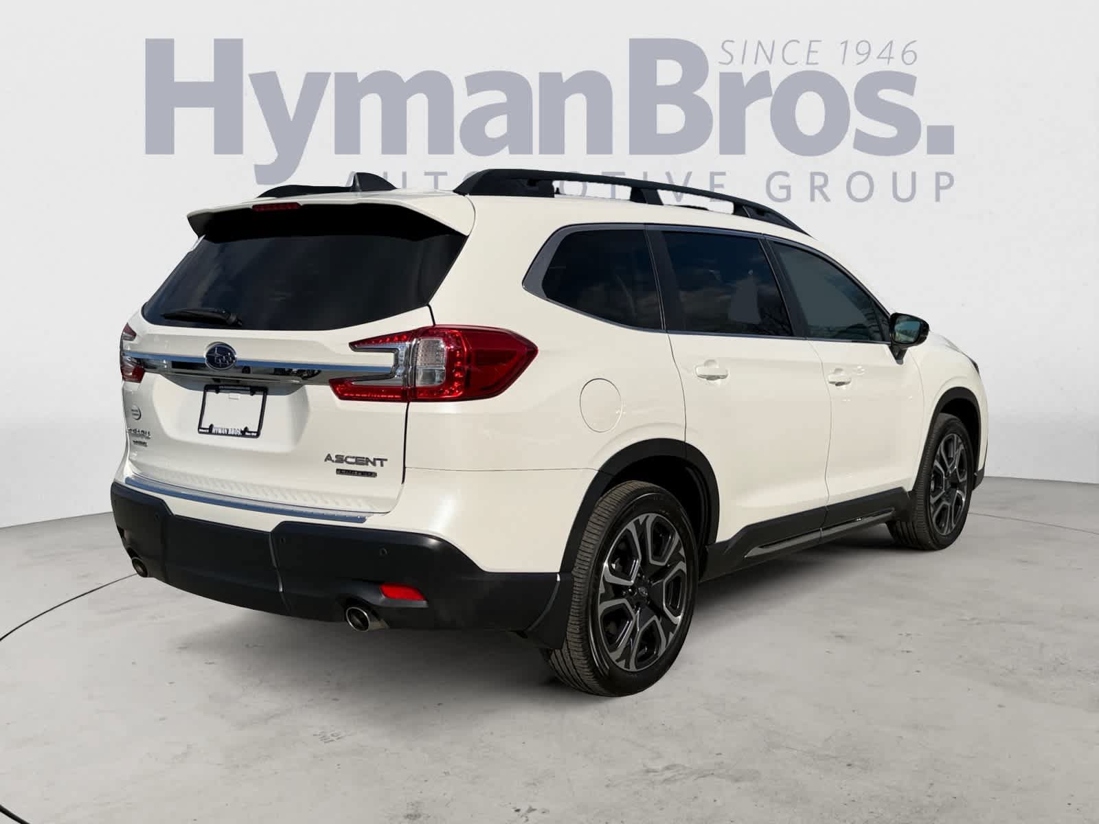 Certified 2025 Subaru Ascent Limited AWD/4WD image 3