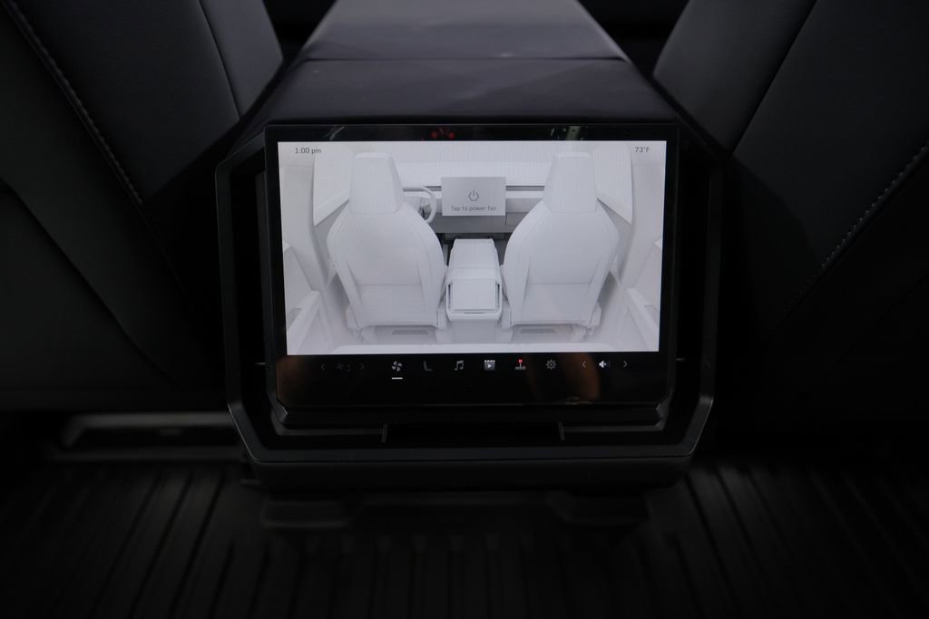 Used 2025 Tesla Cybertruck AWD Crew Cab image 68