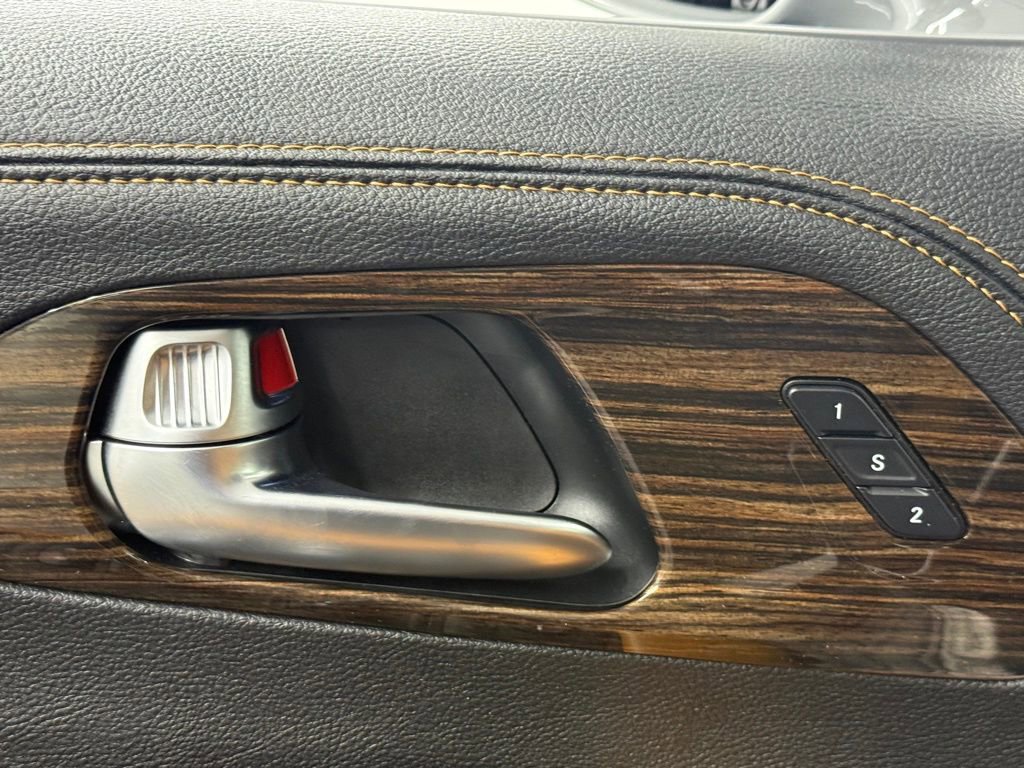 Used 2022 Chrysler Pacifica Pinnacle FWD image 21