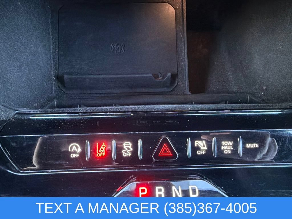 Used 2023 Jeep Wagoneer L Series II AWD/4WD image 31