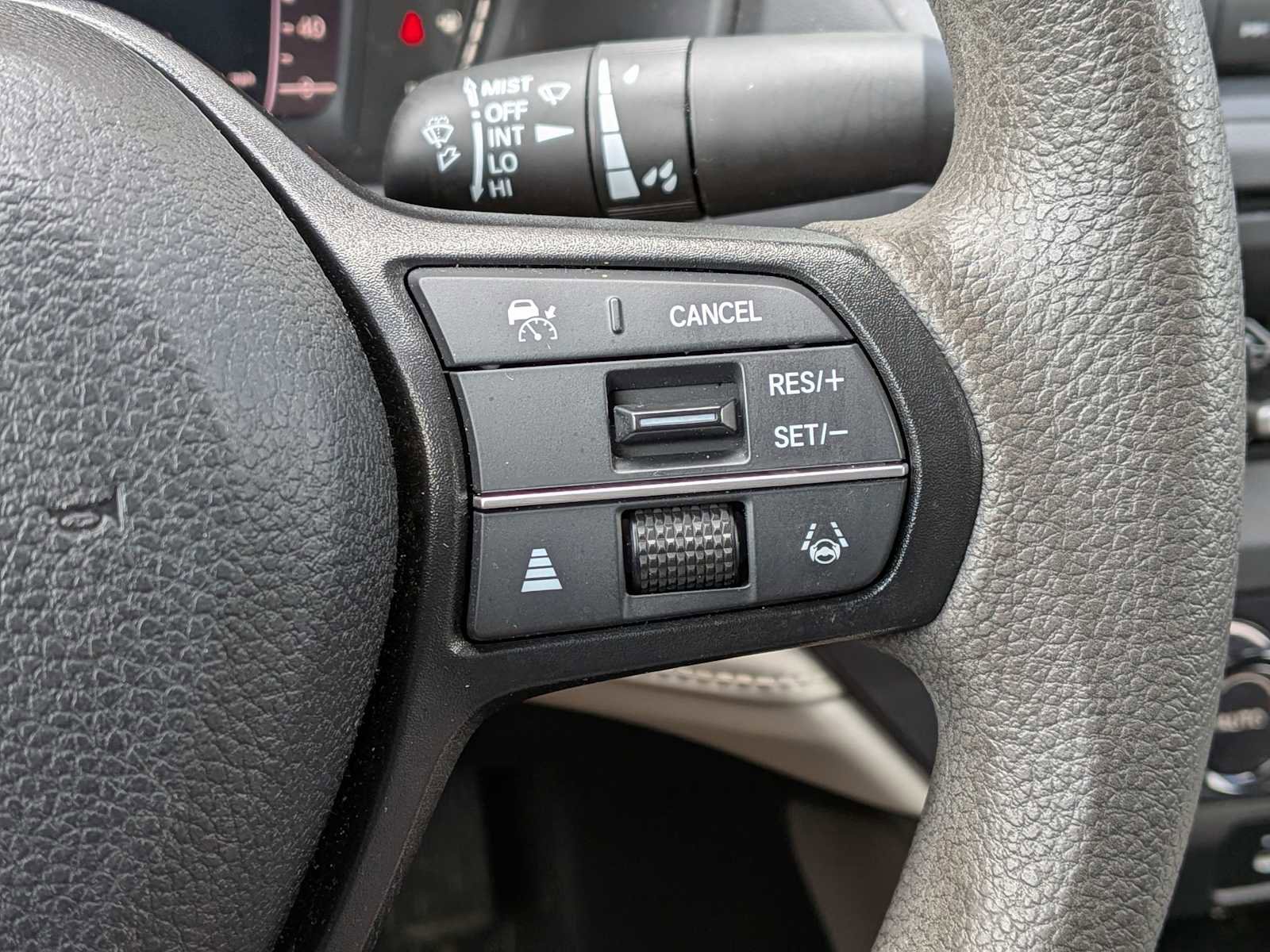 Certified 2023 Honda Accord EX image 25