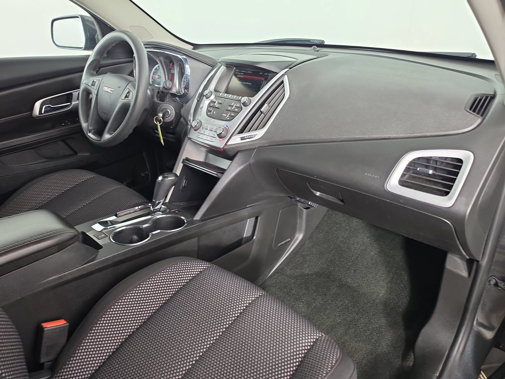 Used 2017 GMC Terrain SLE FWD image 39