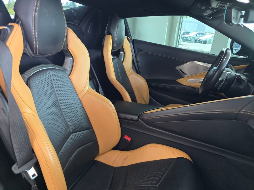 Used 2021 Chevrolet Corvette Stingray Preferred Conv w/ Z51 Performance Package RWD image 52