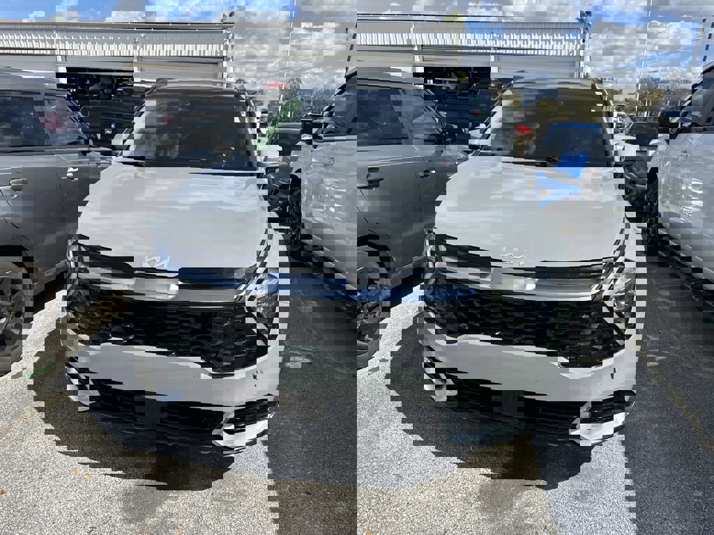 Certified 2023 Kia Sportage SX image 5