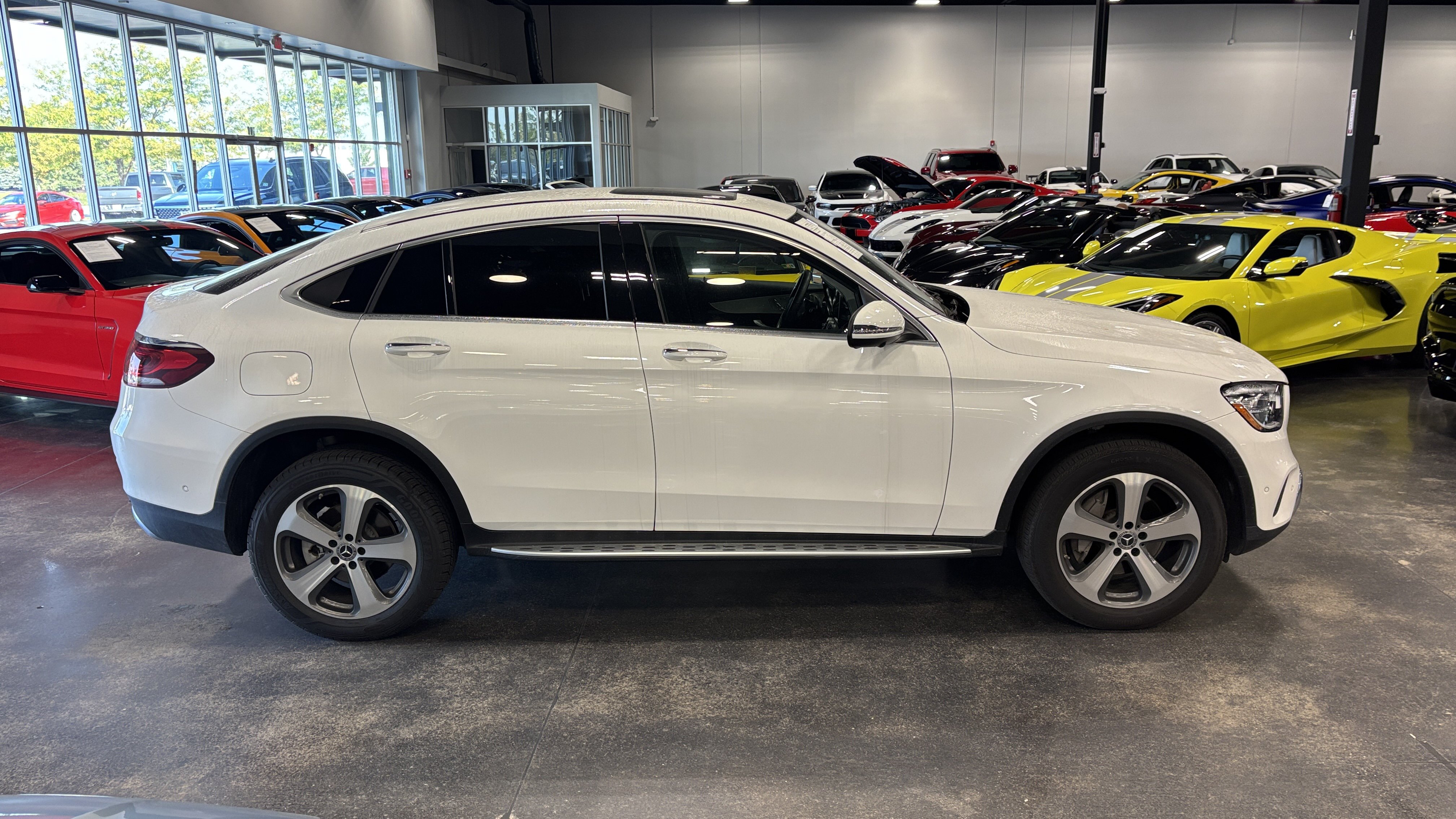 Used 2023 Mercedes-Benz GLC 300 4MATIC Coupe image 8