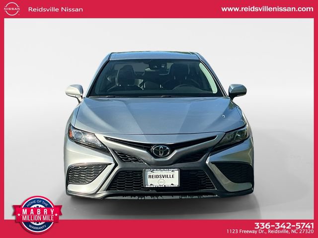 Used 2023 Toyota Camry SE FWD image 9