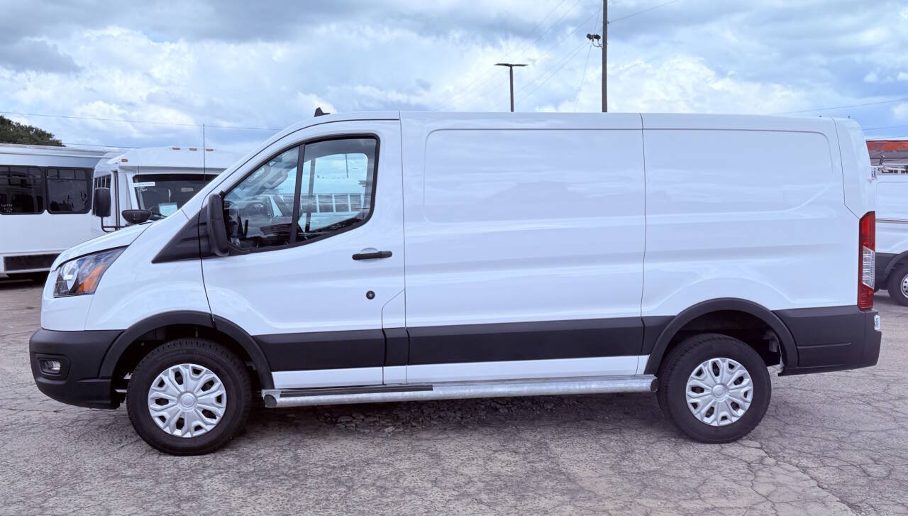 Used 2025 Ford Transit 250 Low Roof w/ Exterior Upgrade Package RWD image 5