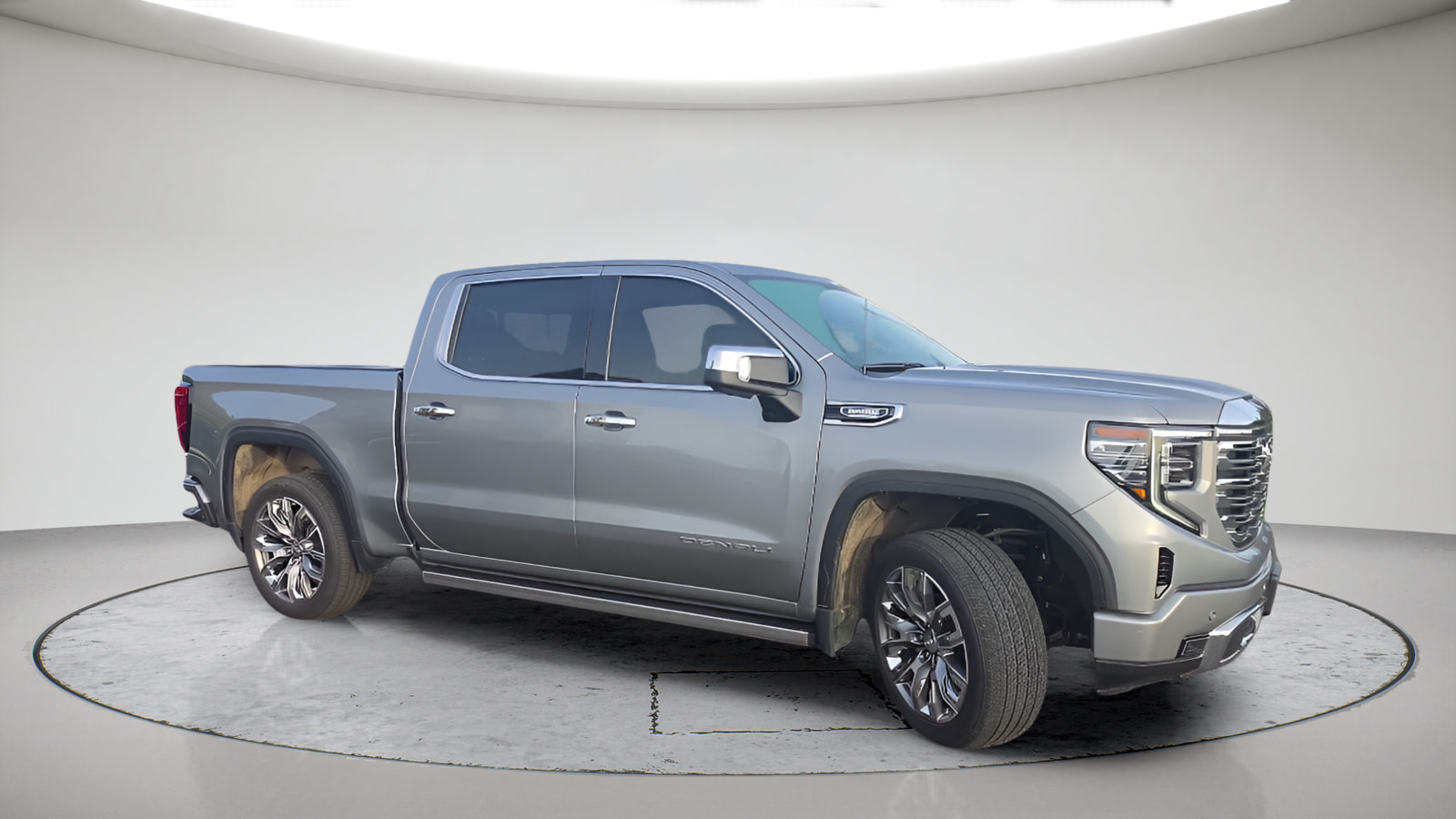 Used 2025 GMC Sierra 1500 Denali w/ Denali Reserve Package AWD/4WD image 4