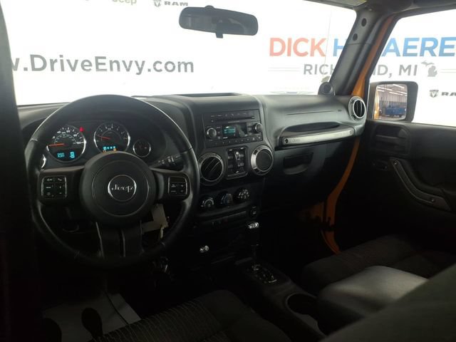 Used 2012 Jeep Wrangler Unlimited Sport AWD/4WD image 10