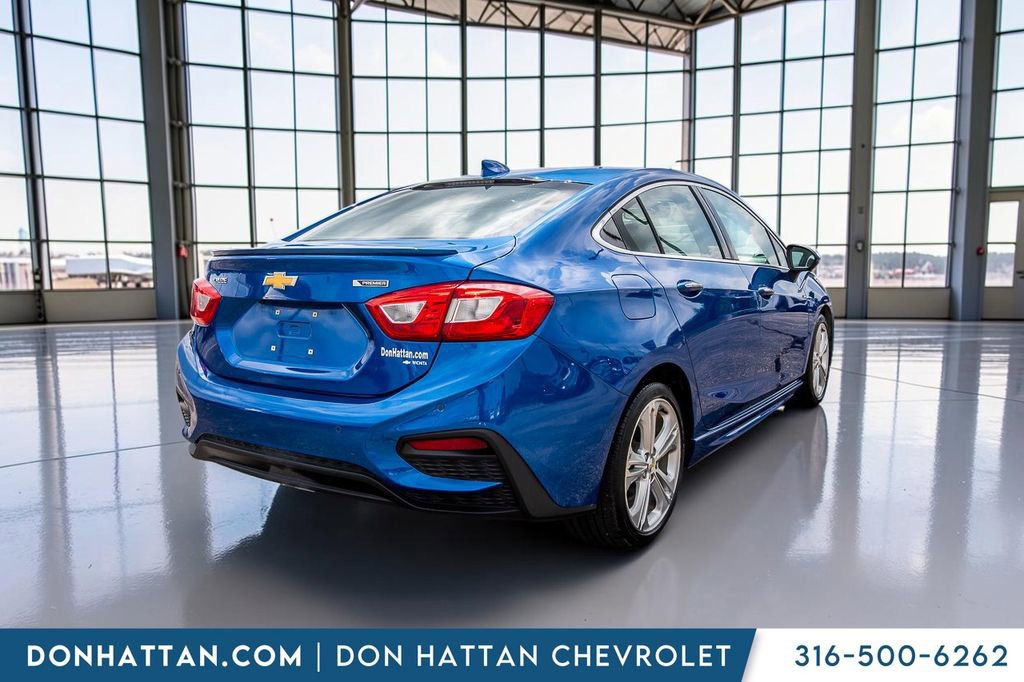 Used 2017 Chevrolet Cruze Premier FWD image 30