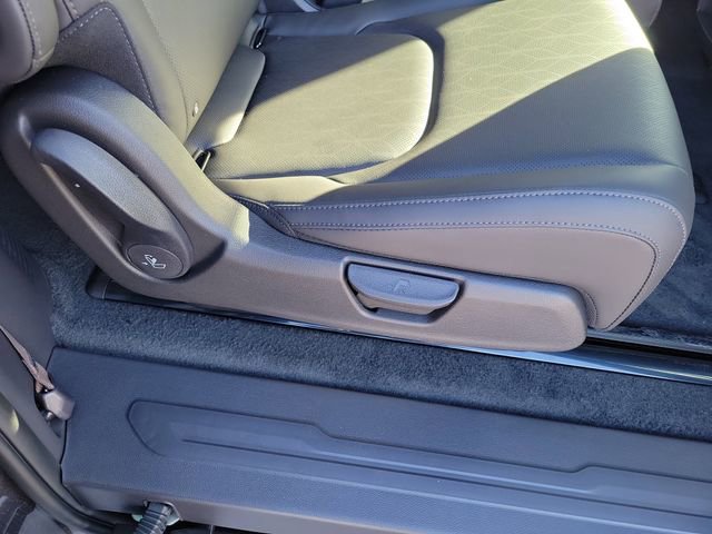 New 2026 Kia Carnival EX image 32