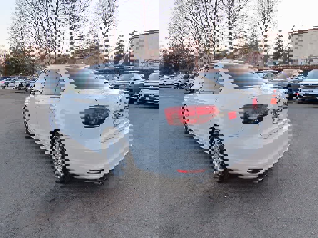 Used 2018 Volkswagen Jetta S w/ Cold Weather Package image 4