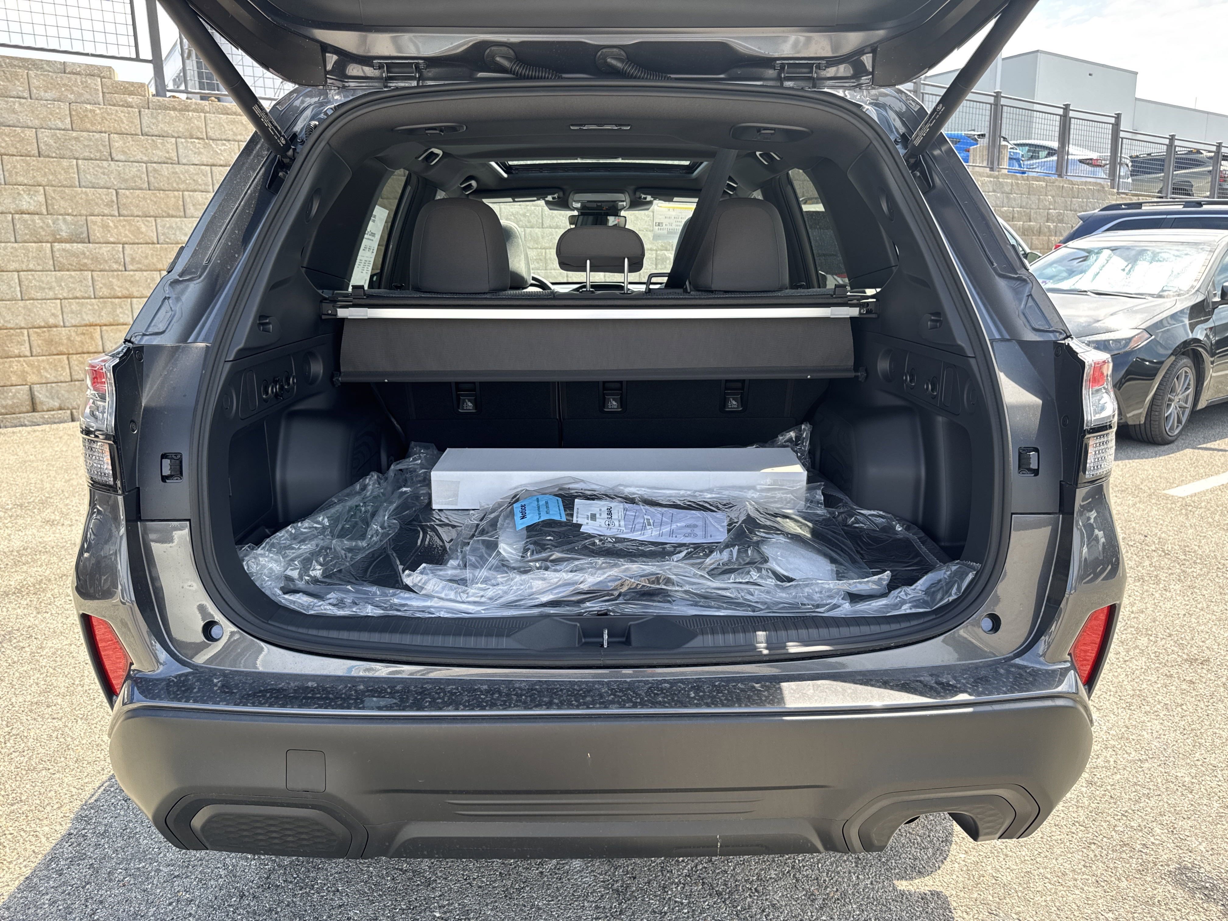 New 2025 Subaru Forester Premium image 32