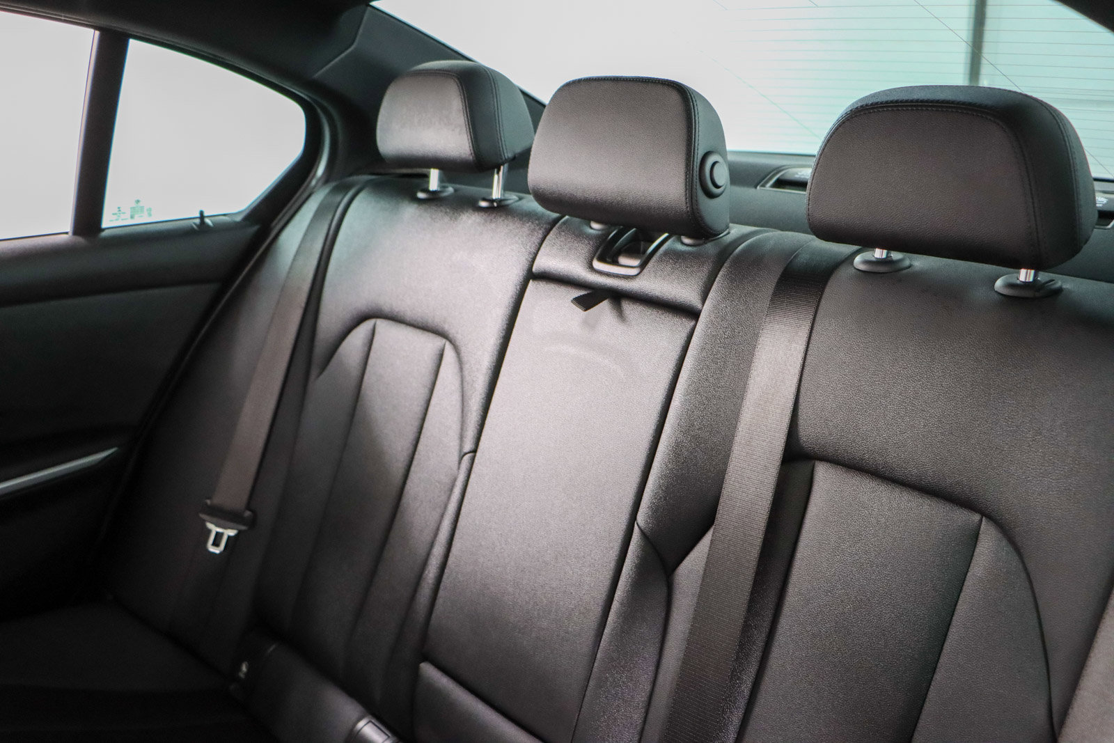 Used 2021 BMW 330i xDrive Sedan w/ Premium Package image 25