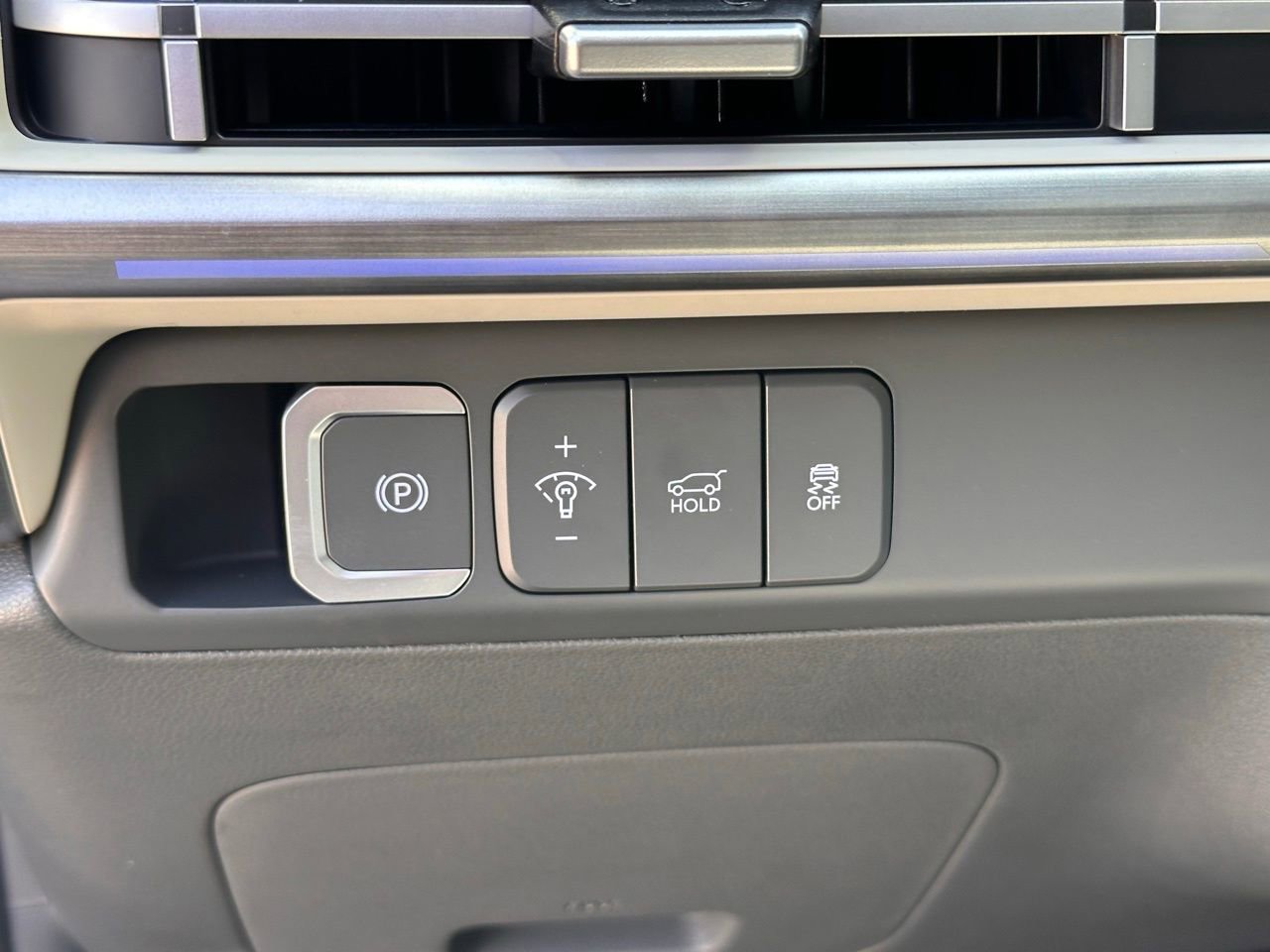 Certified 2026 Hyundai Santa Fe Calligraphy image 29