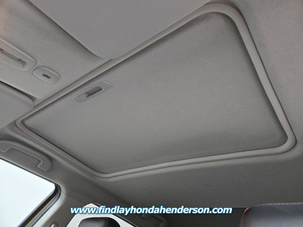 Used 2013 Nissan Juke SL AWD/4WD image 18