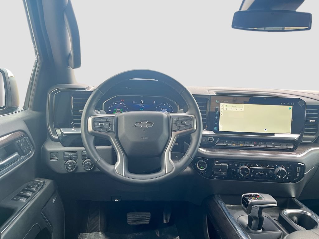 Used 2024 Chevrolet Silverado 1500 LTZ AWD/4WD image 23