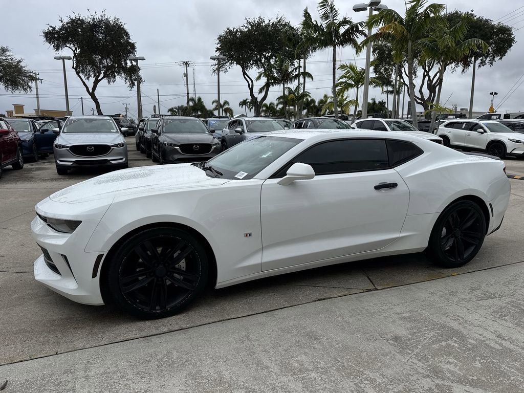 Used 2018 Chevrolet Camaro LT w/ RS Package RWD image 10