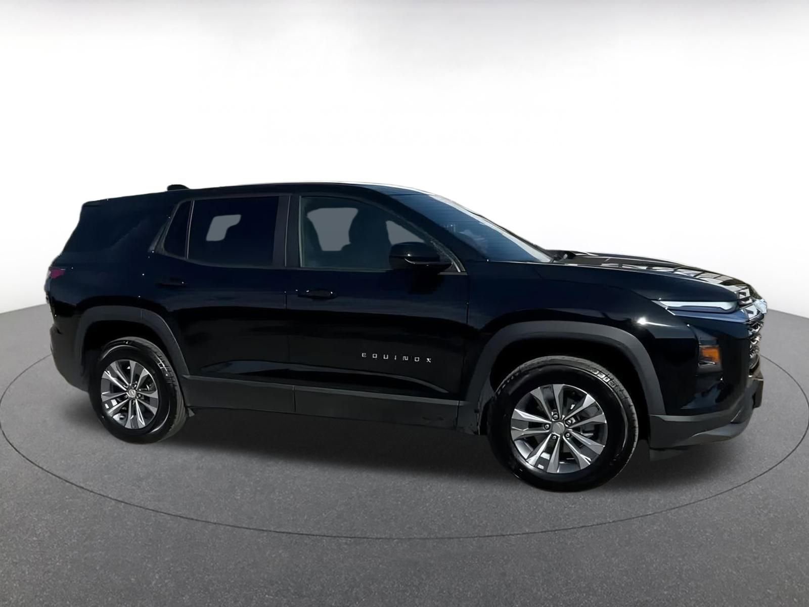 Used 2025 Chevrolet Equinox LT image 15