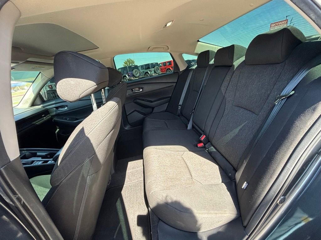 Used 2024 Honda Accord EX image 10