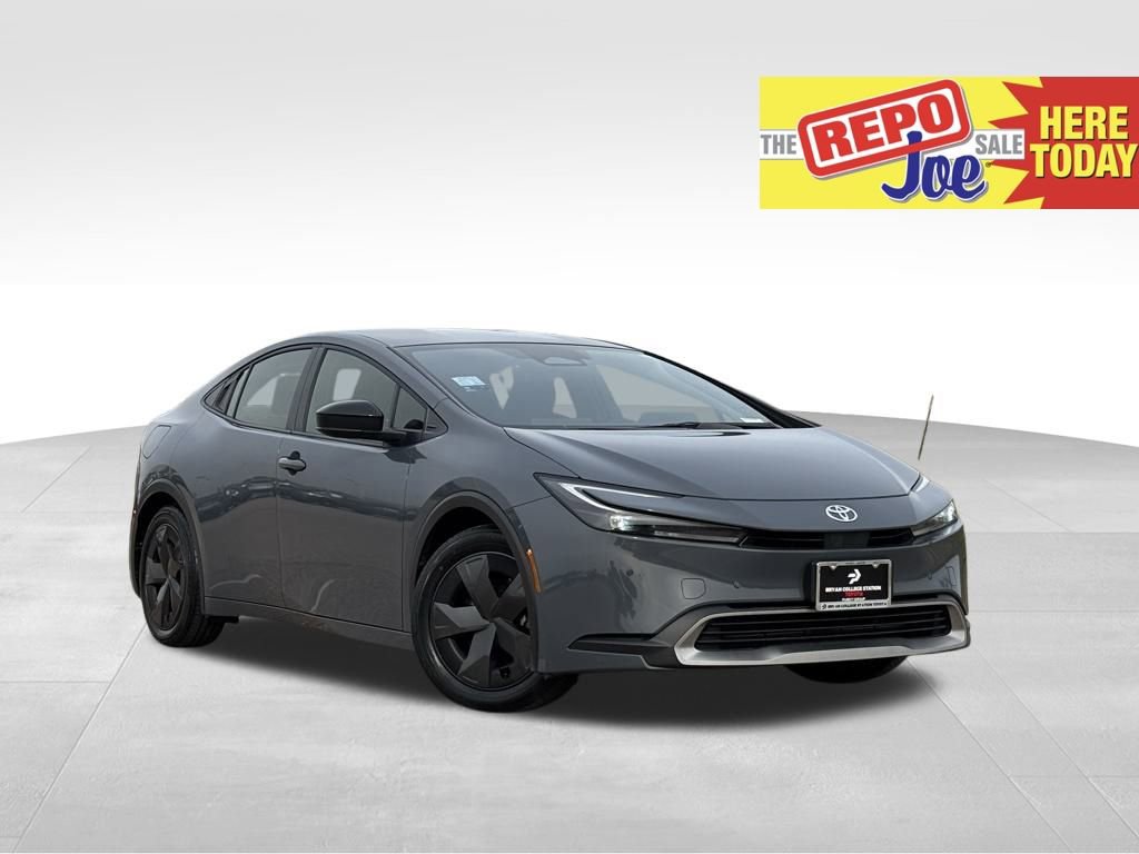 Used 2025 Toyota Prius Plug-In Hybrid