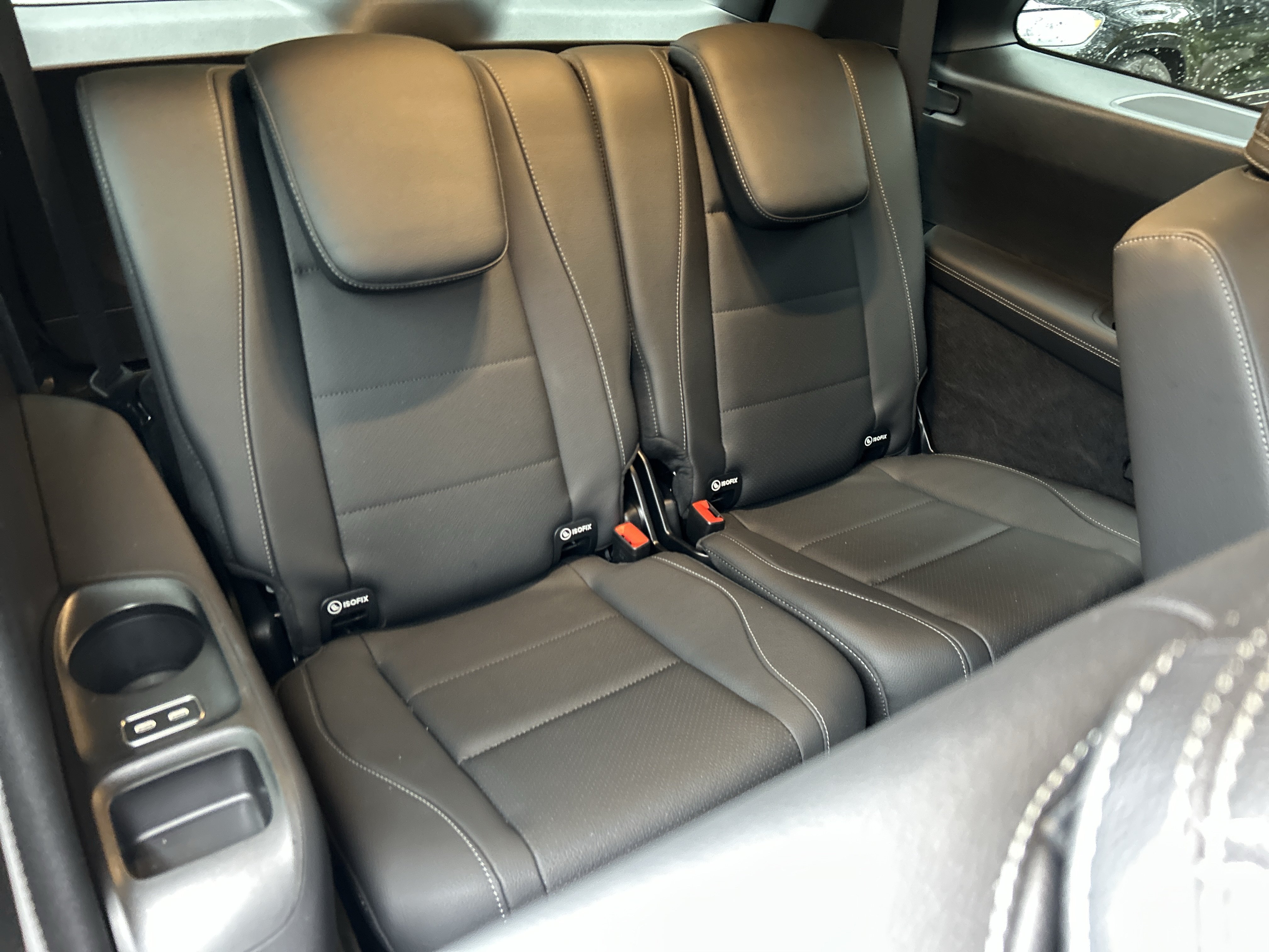 Certified 2025 Mercedes-Benz GLS 450 4MATIC image 46