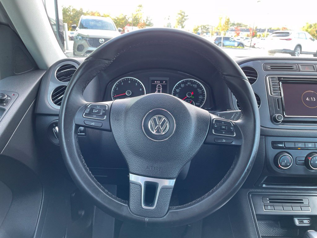 Used 2018 Volkswagen Tiguan Limited AWD/4WD image 18