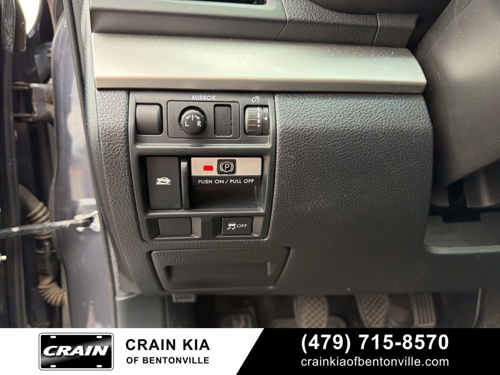 Used 2013 Subaru Outback 2.5i AWD/4WD image 14
