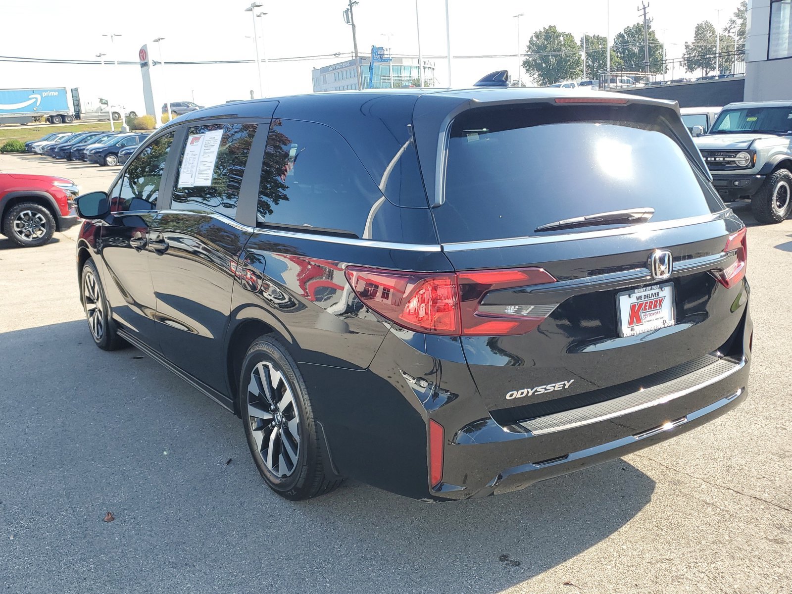 Used 2025 Honda Odyssey EX-L image 3