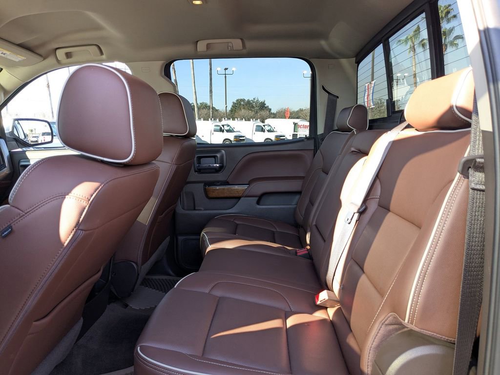 Used 2018 Chevrolet Silverado 1500 High Country image 14