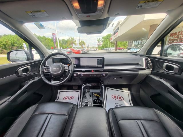 Used 2024 Kia Sorento S FWD image 14