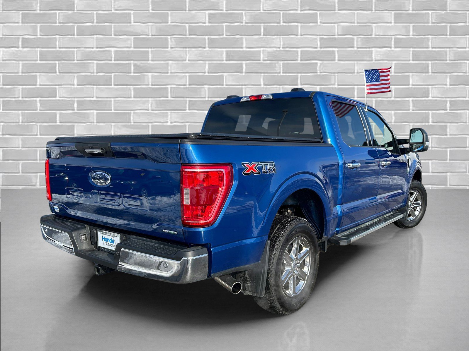 Used 2022 Ford F150 XLT w/ Equipment Group 301A Mid image 4