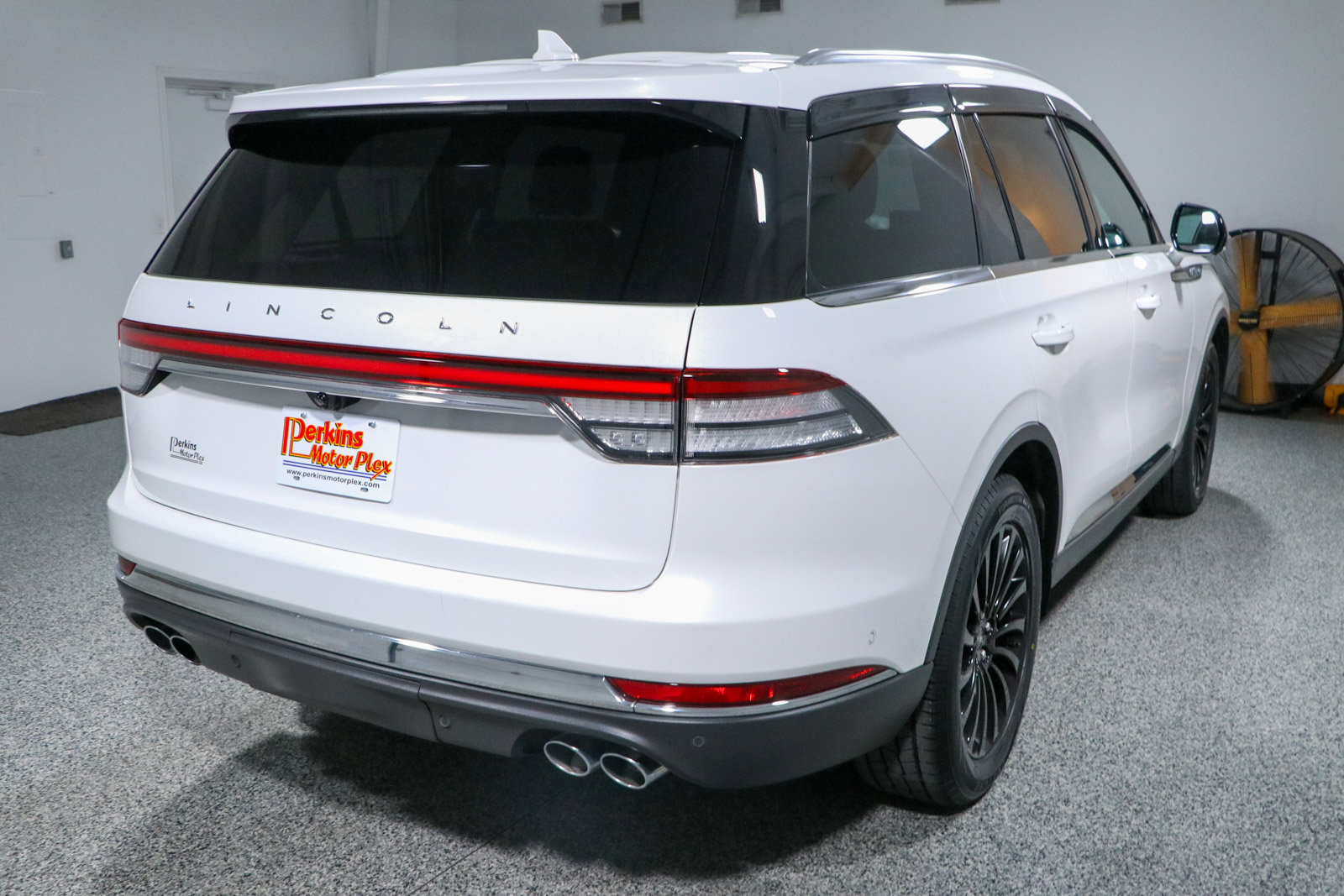 Used 2021 Lincoln Aviator Reserve w/ Equipment Group 201A AWD/4WD image 7