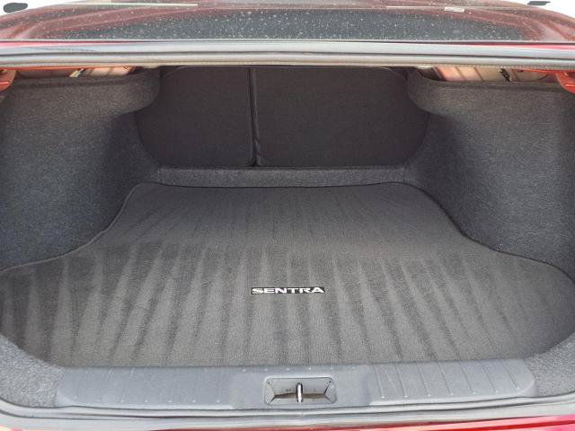 Certified 2022 Nissan Sentra SV FWD image 12
