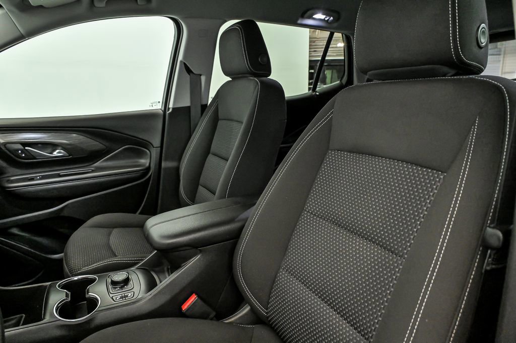 Used 2023 GMC Terrain SLE w/ Driver Convenience Package AWD/4WD image 13