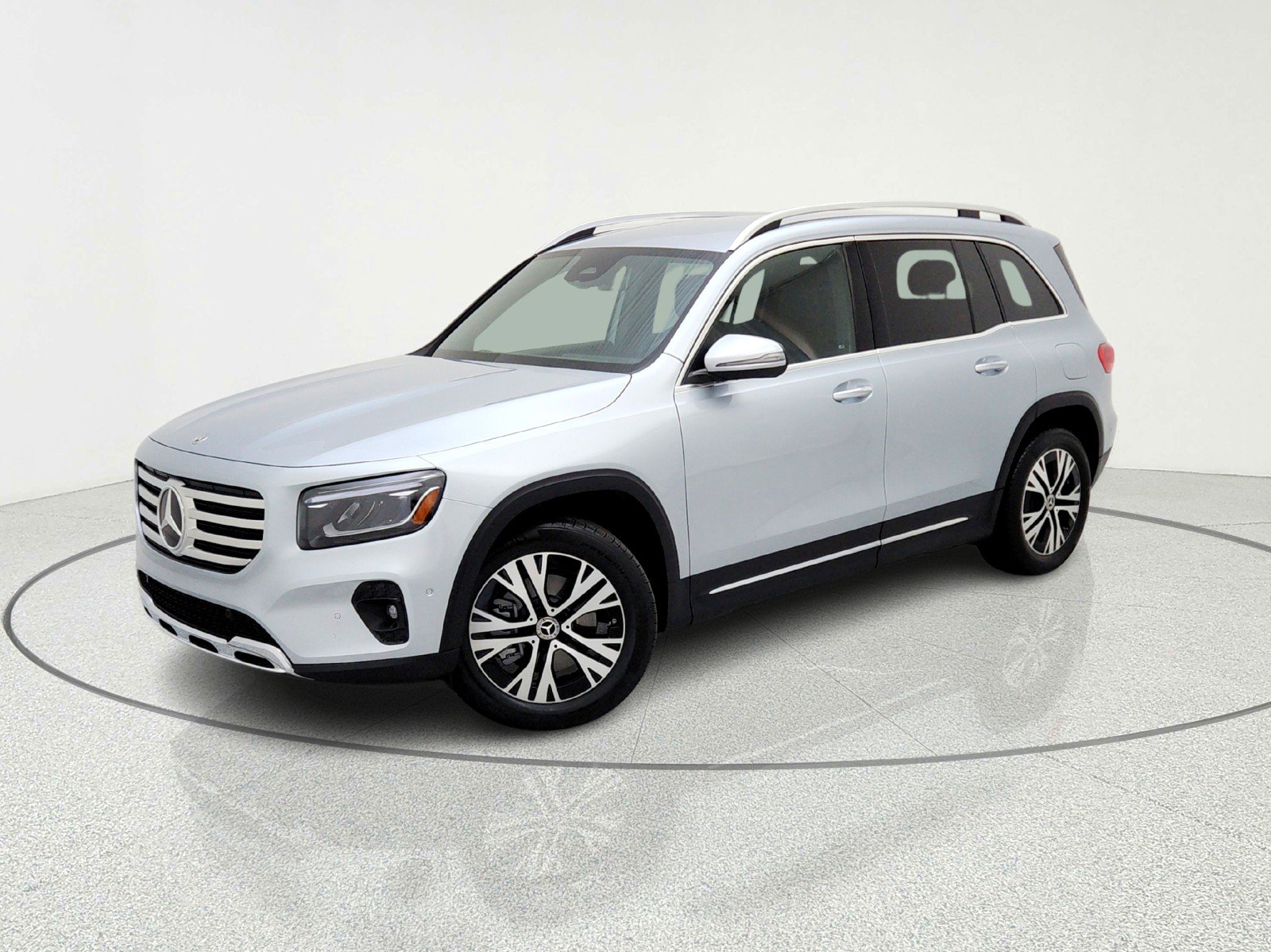 Certified 2026 Mercedes-Benz GLB 250 image 1