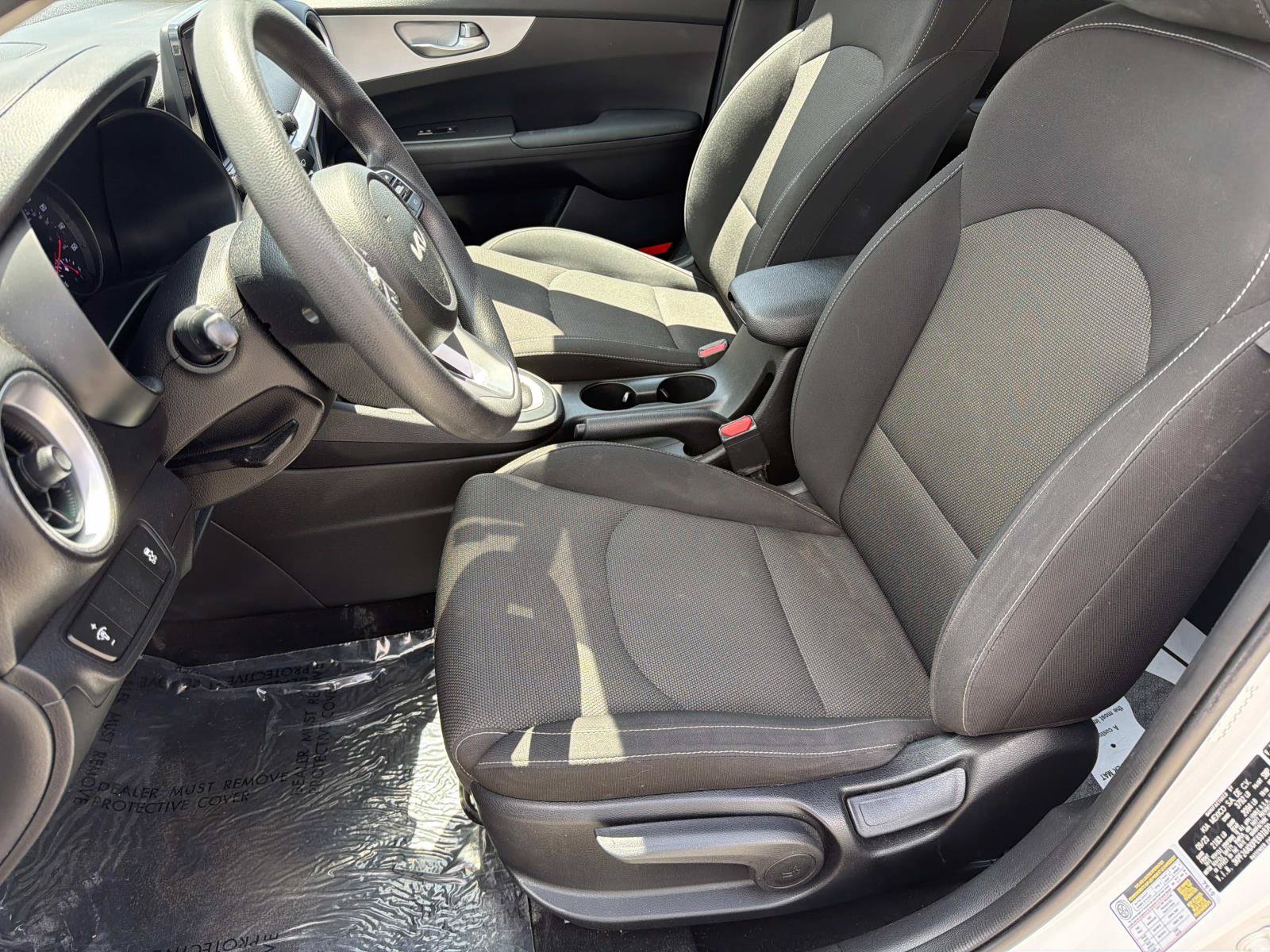 Used 2023 Kia Forte LXS FWD image 17