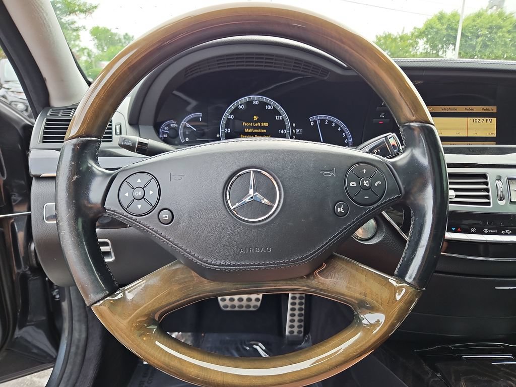 Used 2011 Mercedes-Benz S 550 w/ Sport Pkg image 10