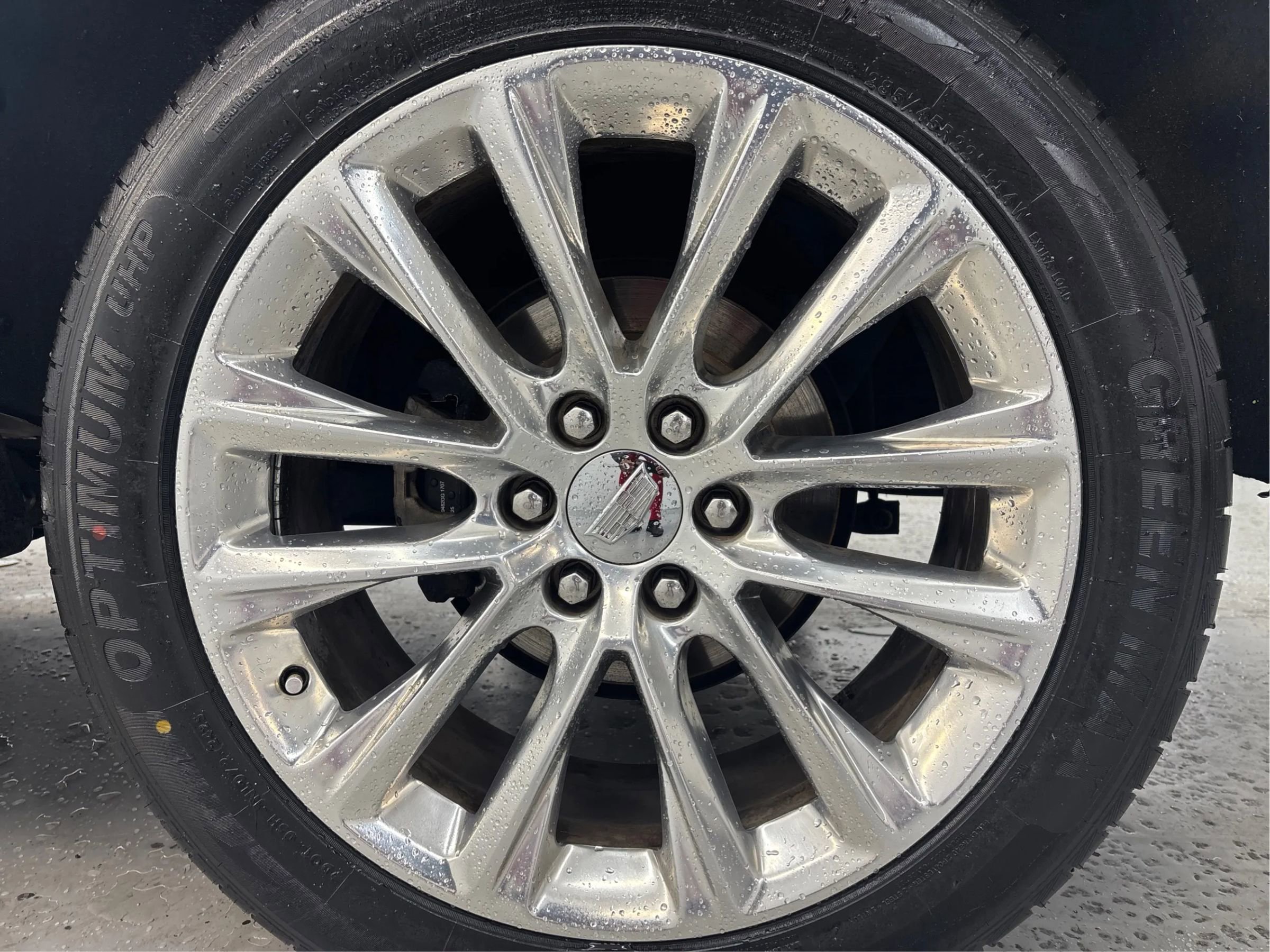 Used 2020 Cadillac Escalade Luxury image 32