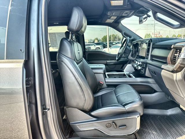 Used 2026 Ford F350 Platinum AWD/4WD image 25