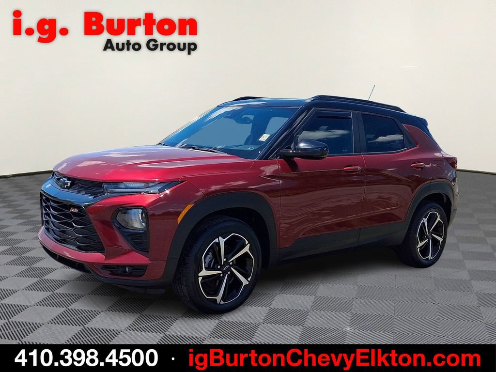 Certified 2022 Chevrolet TrailBlazer RS w/ Sun and Liftgate Package AWD/4WD image 3