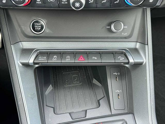 Used 2025 Audi Q3 2.0T Premium Plus w/ Premium Plus Package image 29