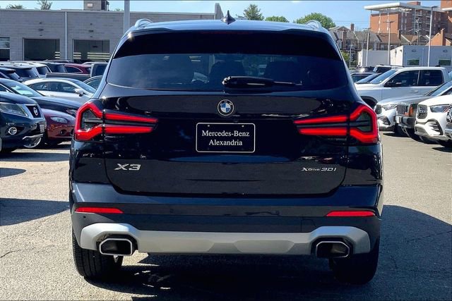 Used 2022 BMW X3 xDrive30i w/ Premium Package AWD/4WD image 3