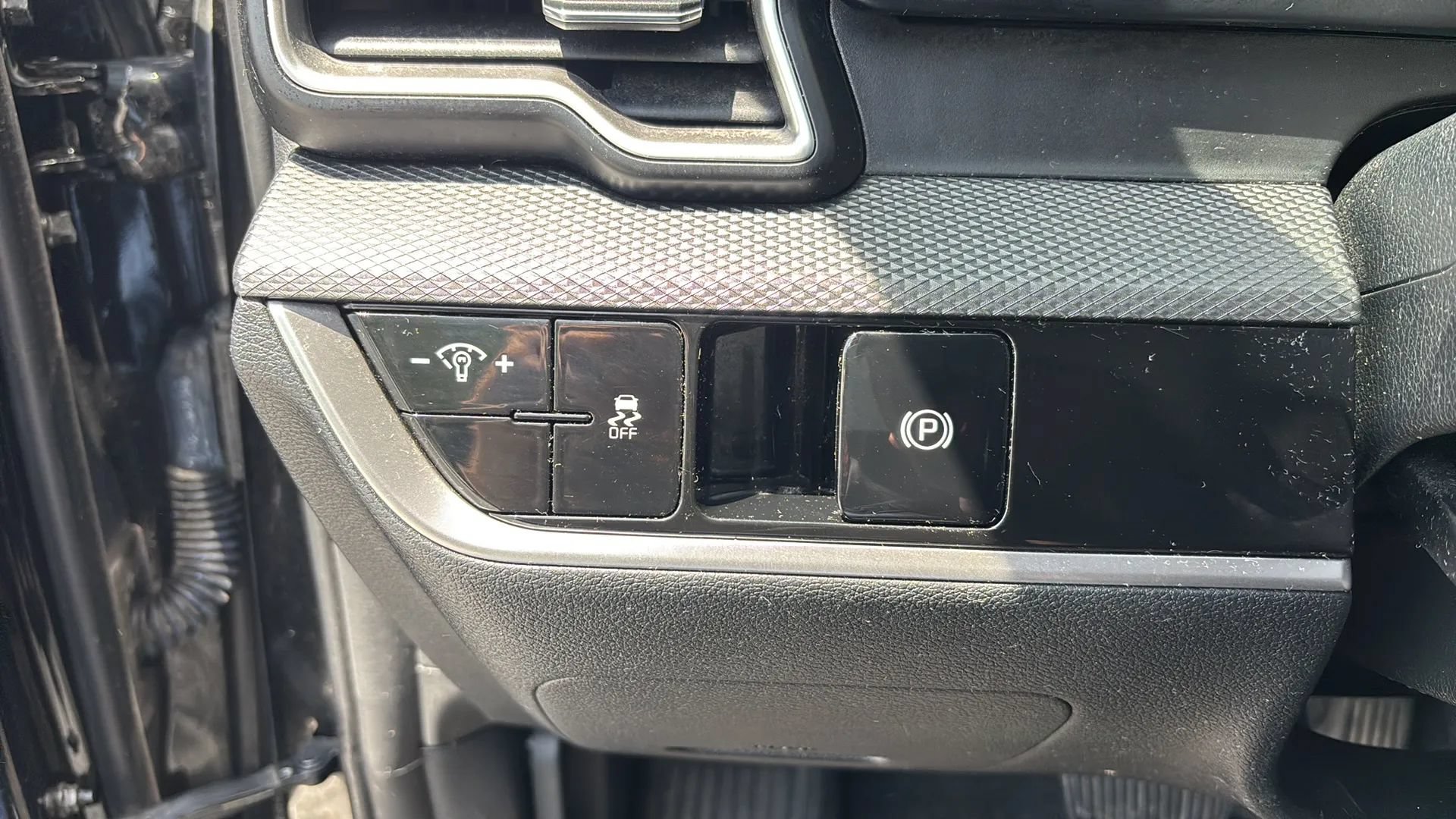Used 2023 Kia Sportage LX AWD/4WD image 20
