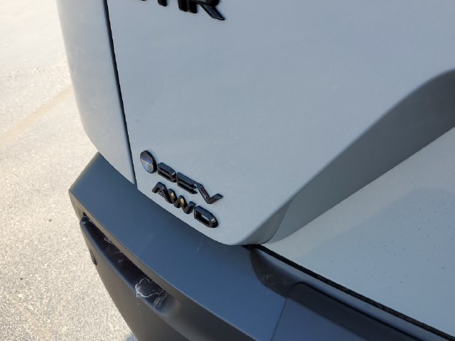 New 2026 Toyota C-HR AWD/4WD image 7