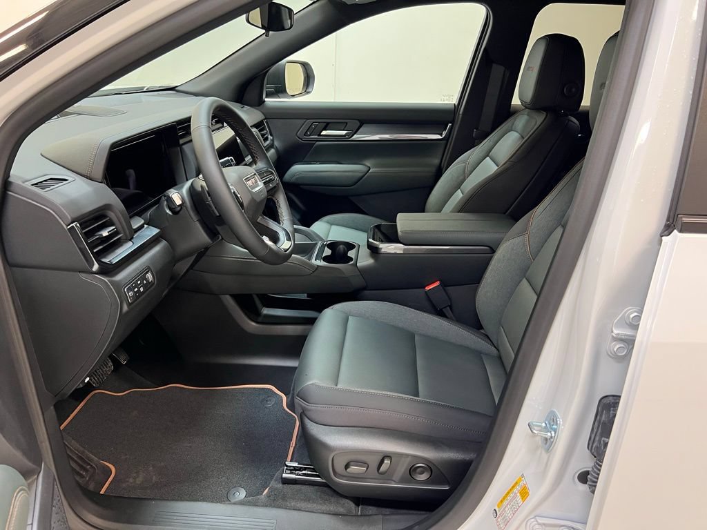New 2026 GMC Terrain AT4 w/ Convenience Package III AWD/4WD image 14