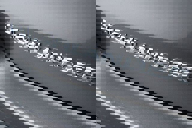 Used 2016 Toyota Highlander Plus image 7