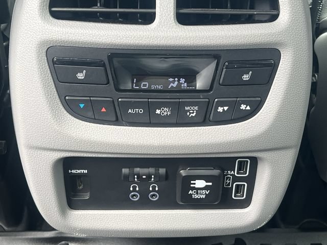 Used 2020 Honda Pilot Touring image 42