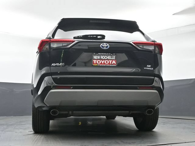 Certified 2024 Toyota RAV4 SE w/ Convenience Package AWD/4WD image 33