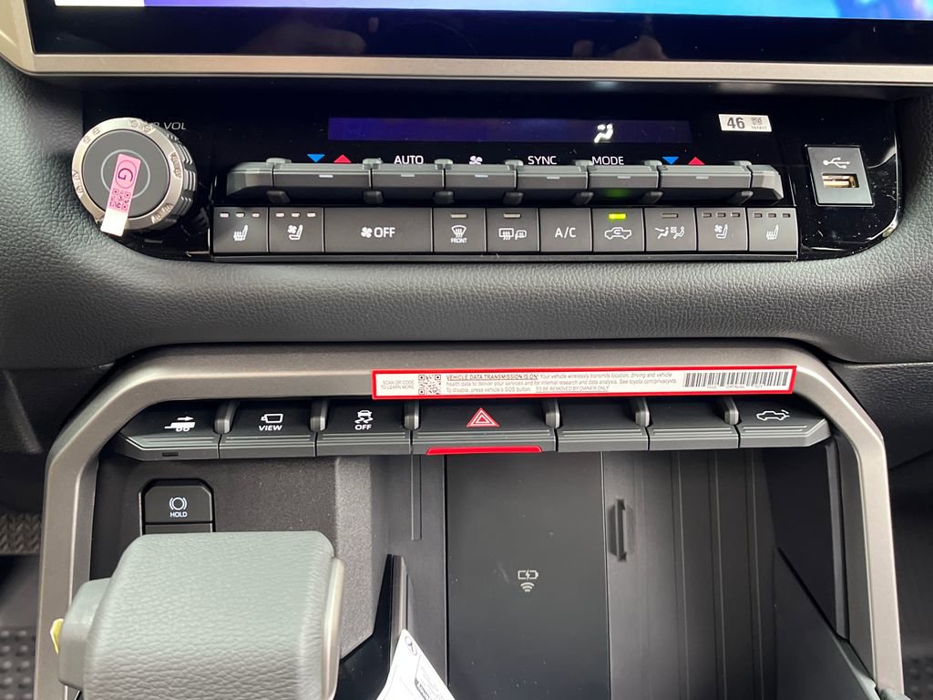 Used 2026 Toyota Tundra Limited image 16